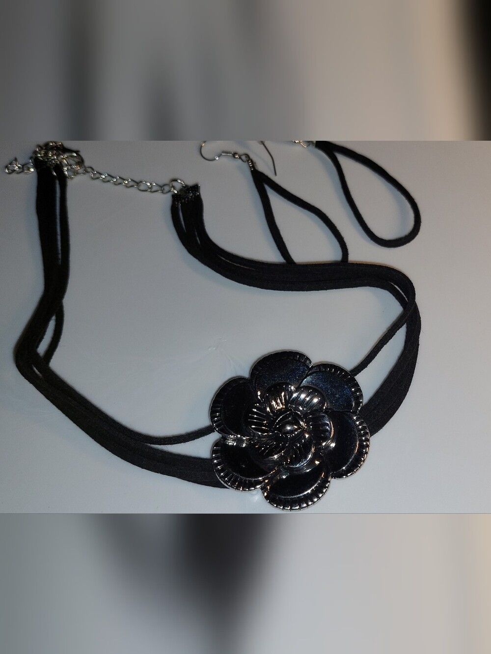 Black Flower Pendant Choker Necklace and Earring Set